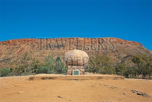 John Flynn Memorial Grave